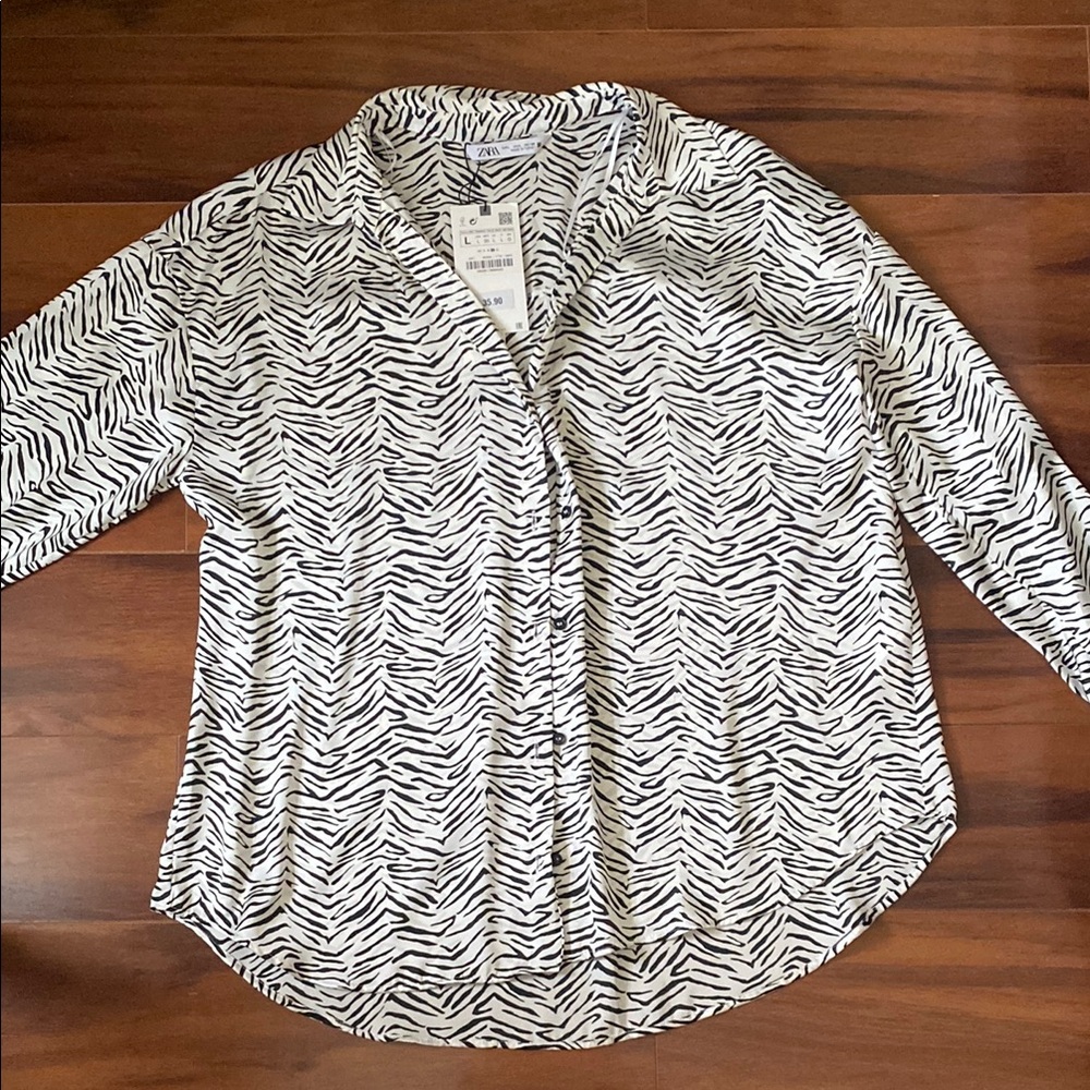 Zara Black and White Button Down Shirt